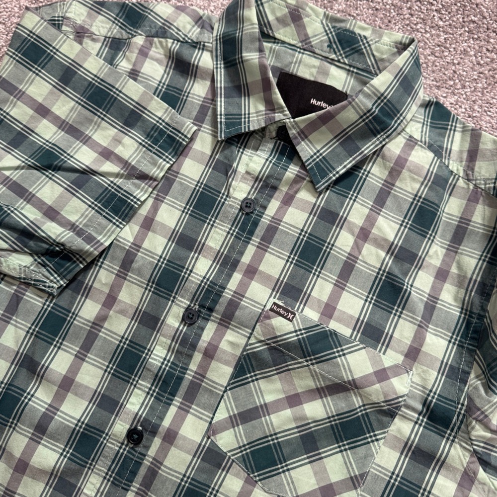 Hurley Shirt Mens S Green Plaid Cotton Surf Casual Button Short Sleeve Skate Y2K